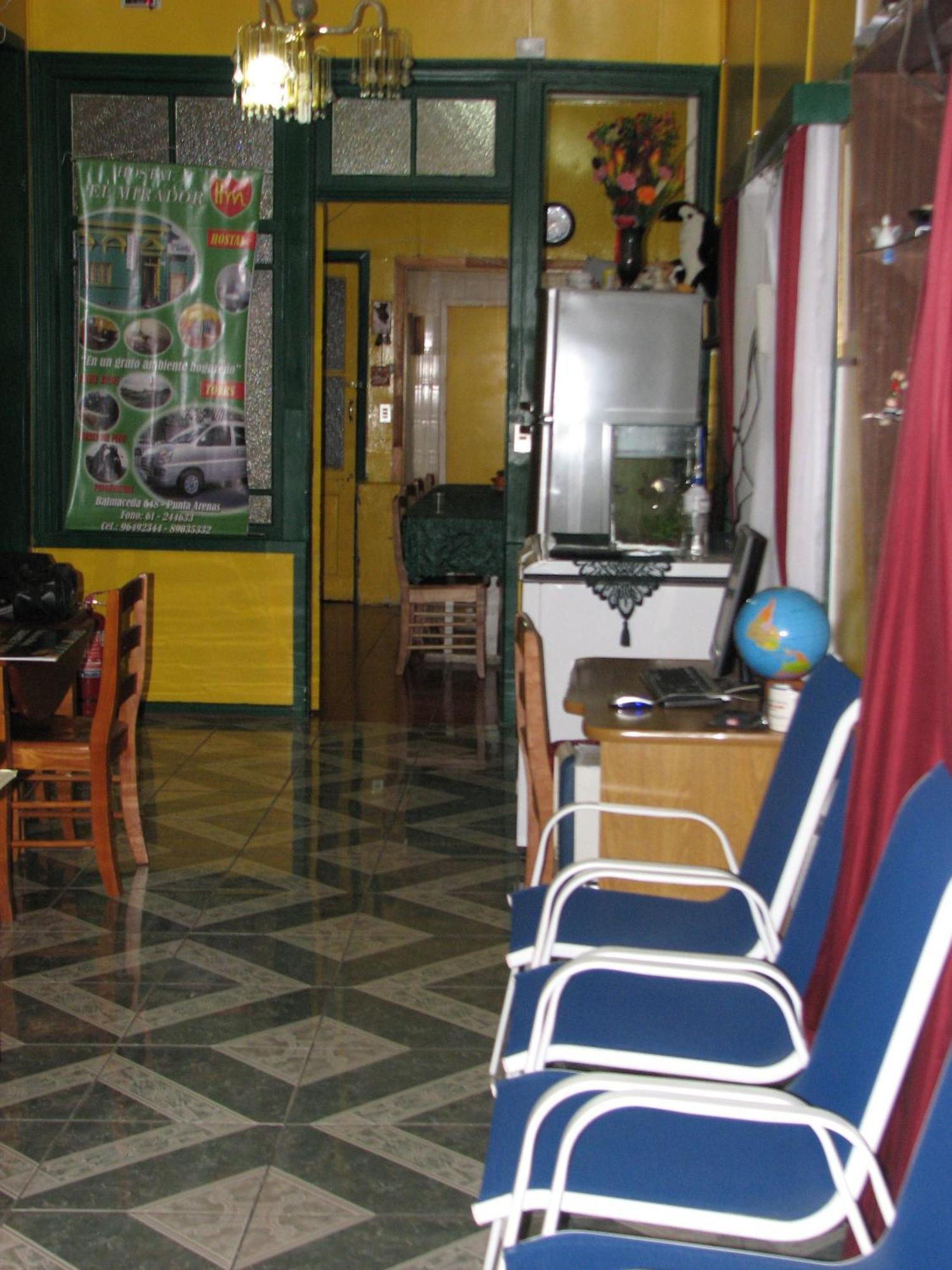 蓬塔阿雷纳斯 埃尔米拉多旅馆酒店 外观 照片