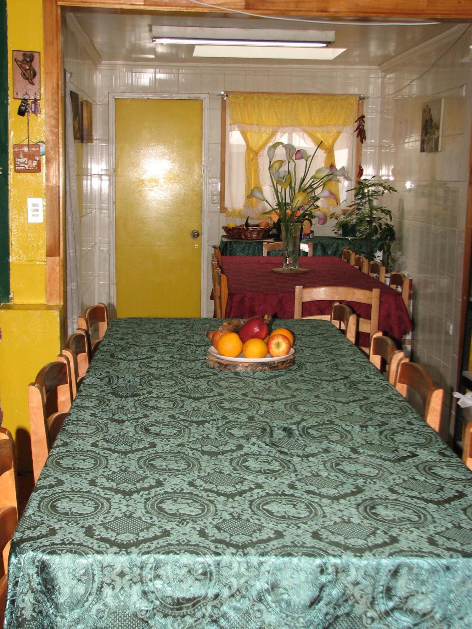 蓬塔阿雷纳斯 埃尔米拉多旅馆酒店 外观 照片